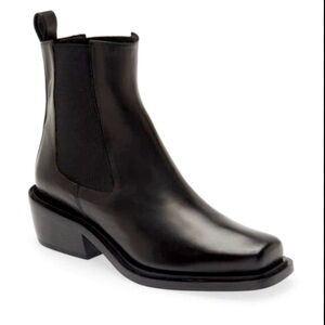 (NEW) Frame Le Fenton Black Leather Boots